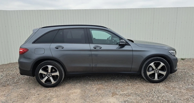 Mercedes-Benz GLC cena 133900 przebieg: 117673, rok produkcji 2018 z Elbląg małe 106